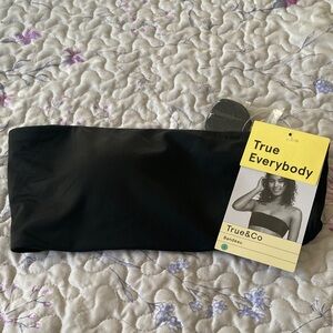 True&Co women’s size small bra.